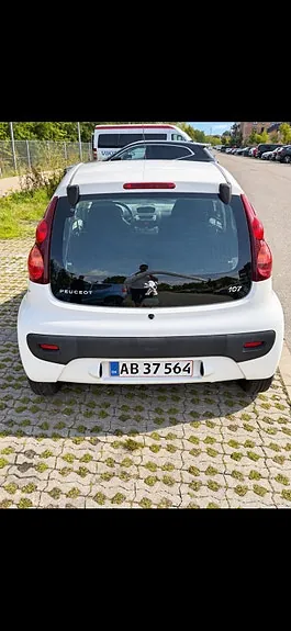 Peugeot 107 2013 photo 2