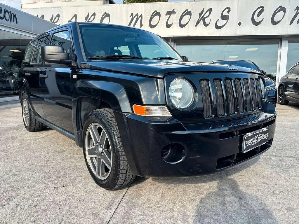 Jeep Patriot 2010 photo 4