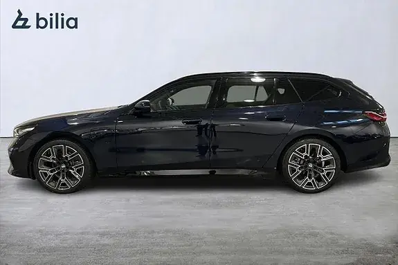 BMW 530E 2026 photo 3