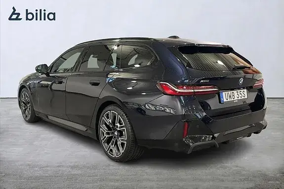BMW 530E 2026 photo 2