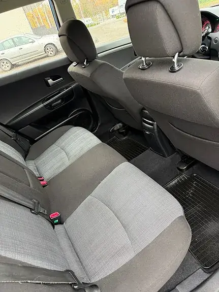 Kia Ceed 2010 photo 5