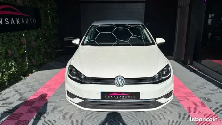 Volkswagen Golf 2017 photo 2