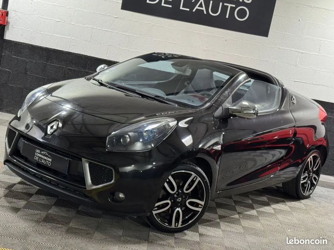 Renault Wind 2011 photo 2