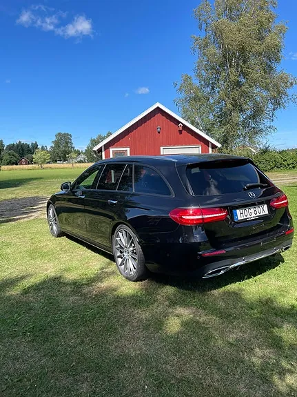 Mercedes-Benz E220 2020 photo 2