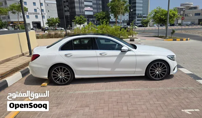 Mercedes-Benz C-Class 2018 photo 4