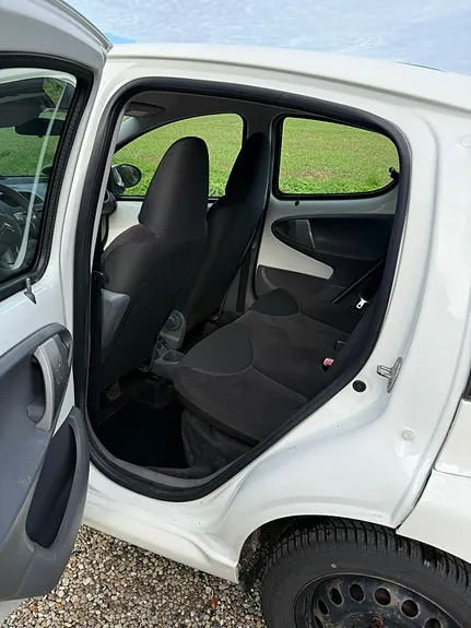 Citroen C1 2010 photo 5
