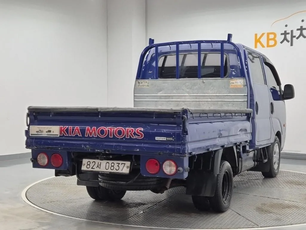 Kia Bongo 2018 photo 3