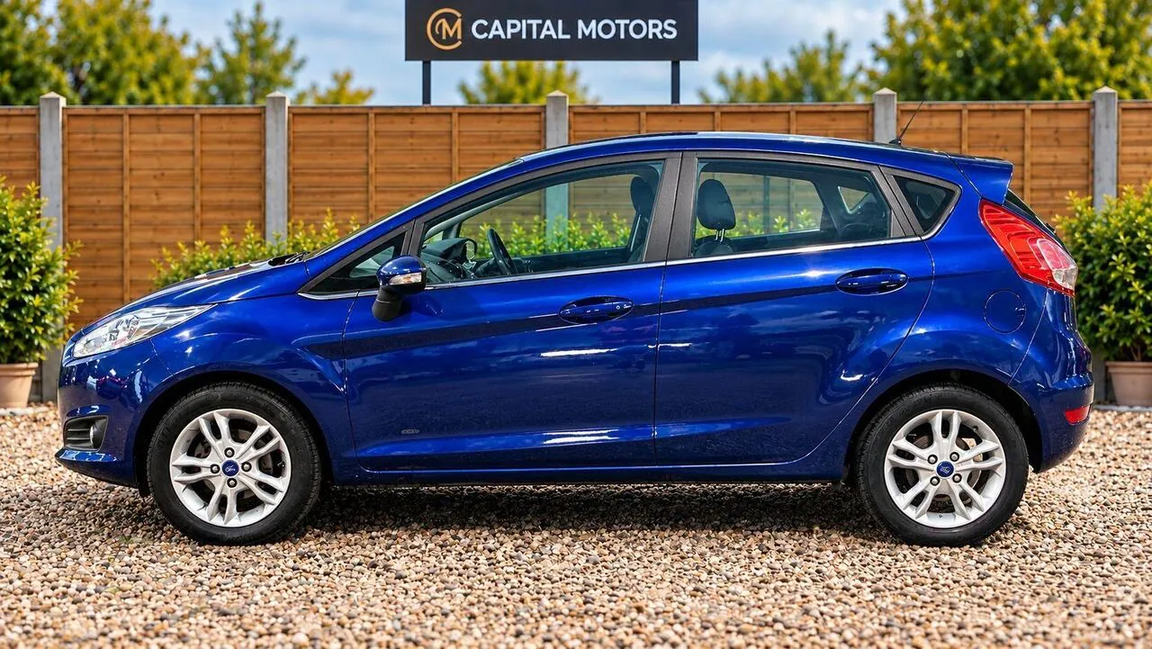 Ford Fiesta 2015 photo 4