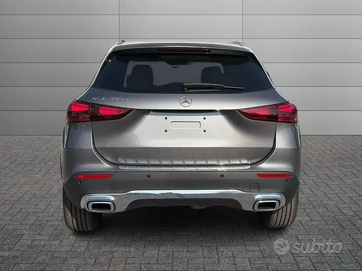 Mercedes-Benz Gla 2022 photo 4
