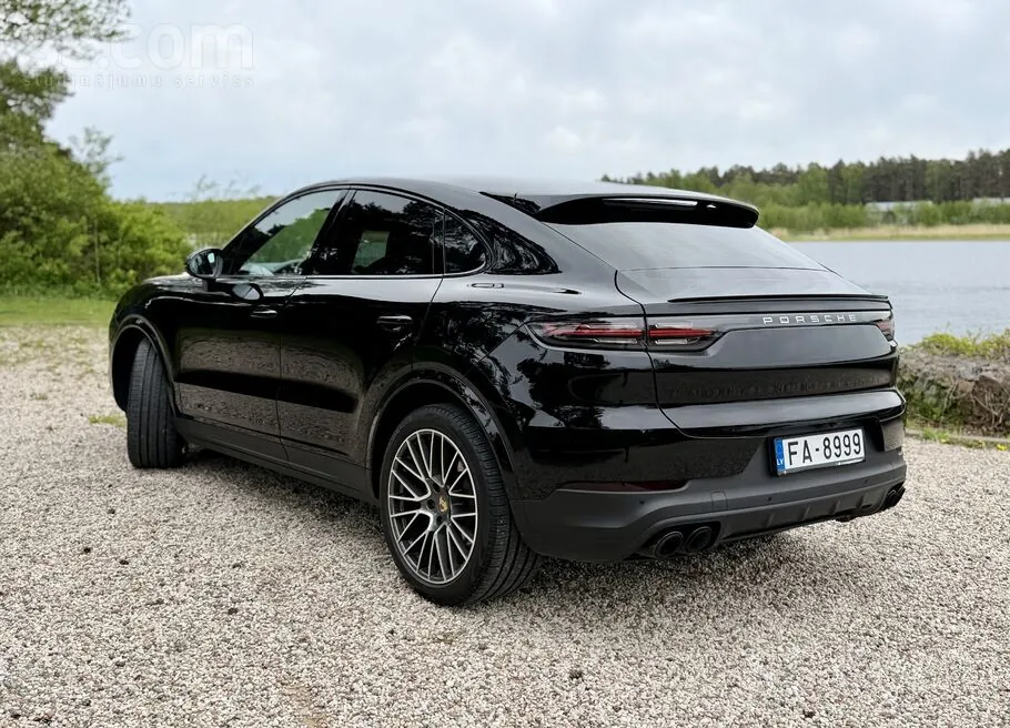 Porsche Cayenne 2021 photo 2
