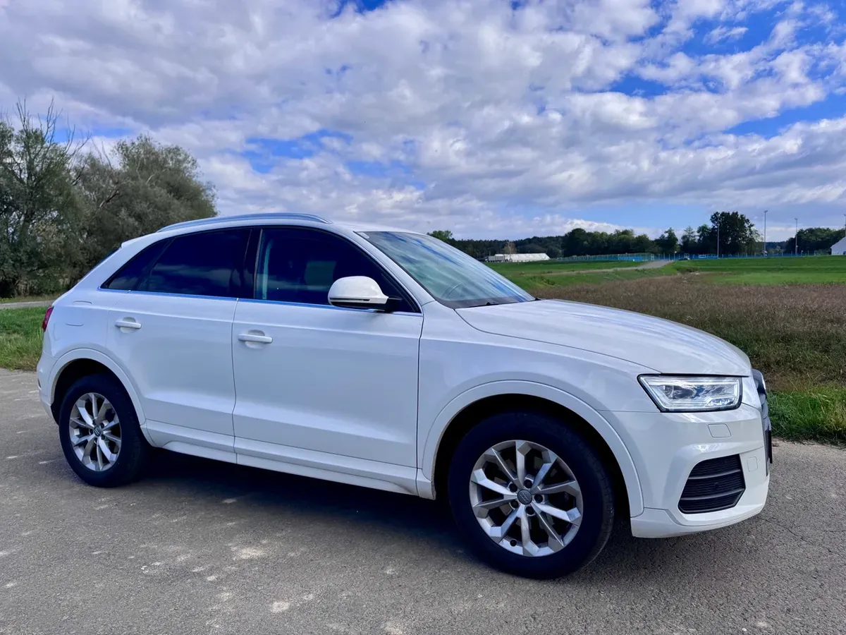Audi Q3 2016 photo 3
