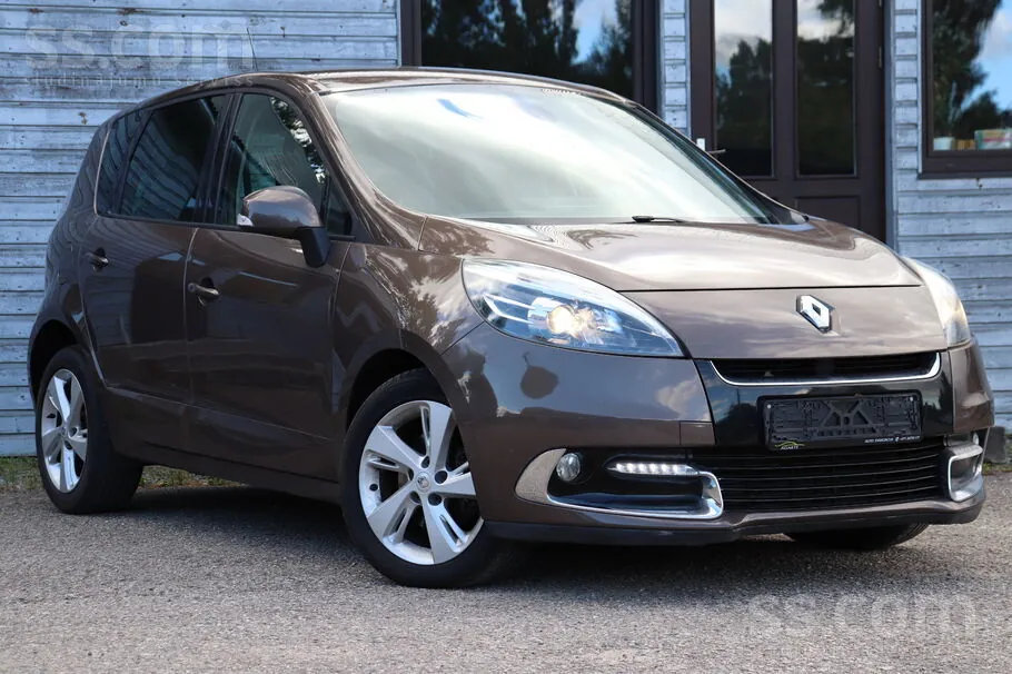 Renault Scenic 2012 photo 2