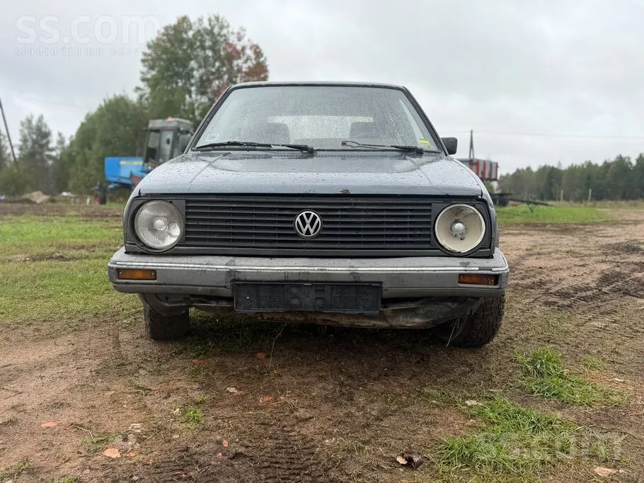 Volkswagen Golf 1986 photo 2