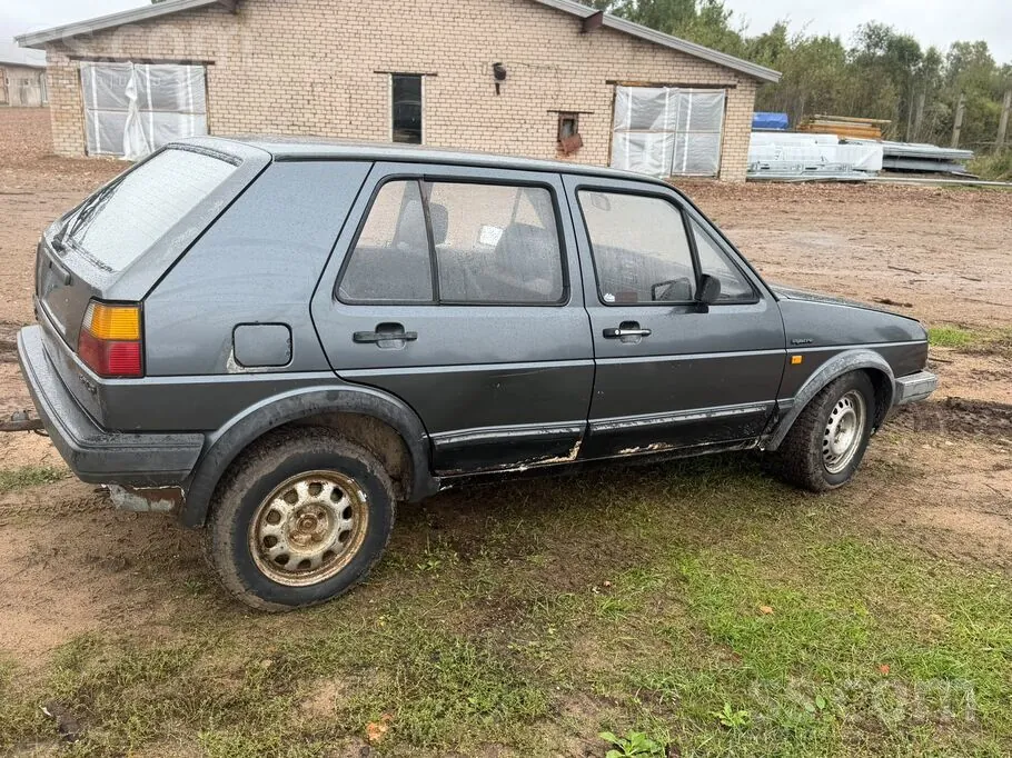 Volkswagen Golf 1986 photo 3