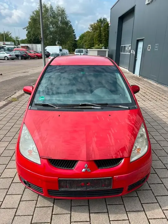 Mitsubishi Colt