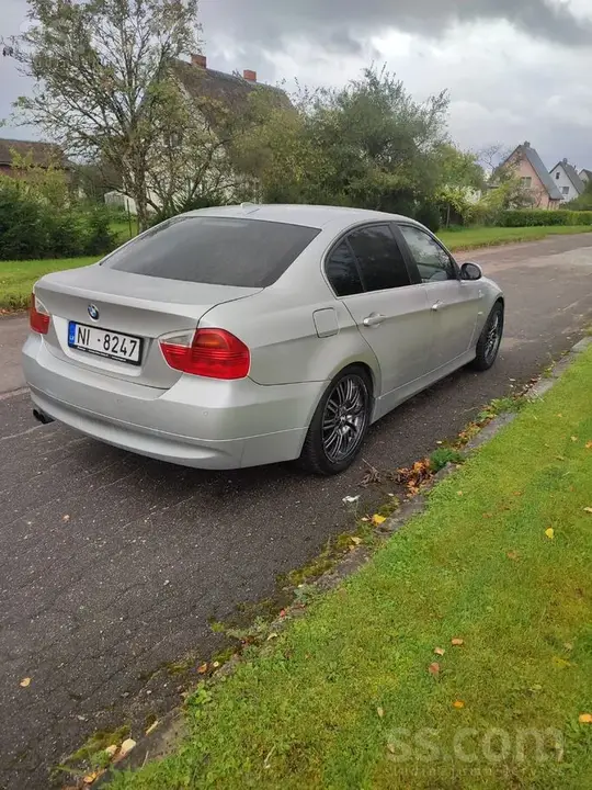 BMW 330D 2005 photo 3