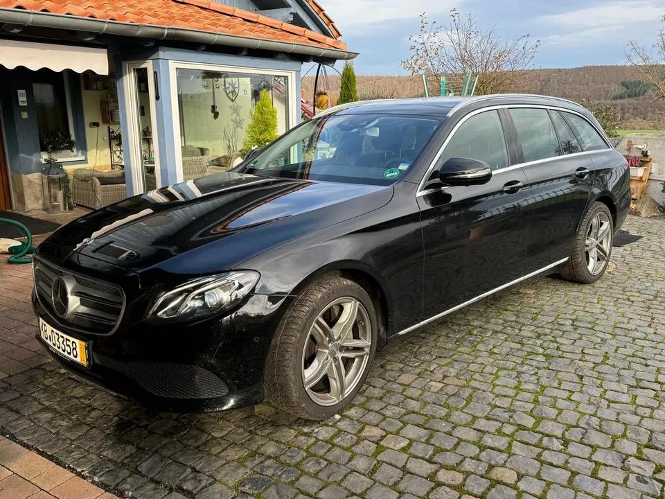 Mercedes-Benz E 400