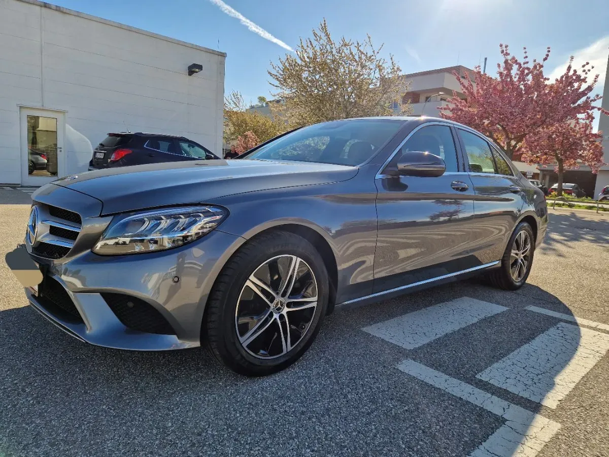 Mercedes-Benz C-Class 2020 photo 3