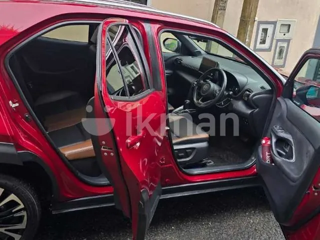 Toyota Yaris Cross 2024 photo 3