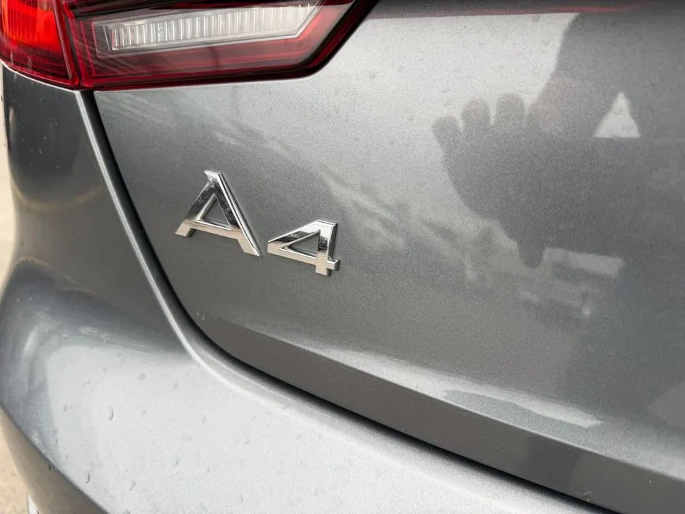 Audi A4 2017 photo 5