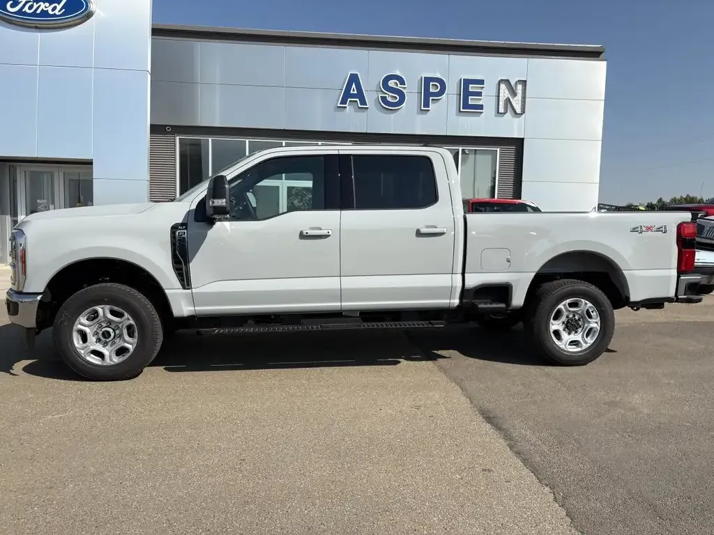Ford F-250 Super Duty 2026 photo 3
