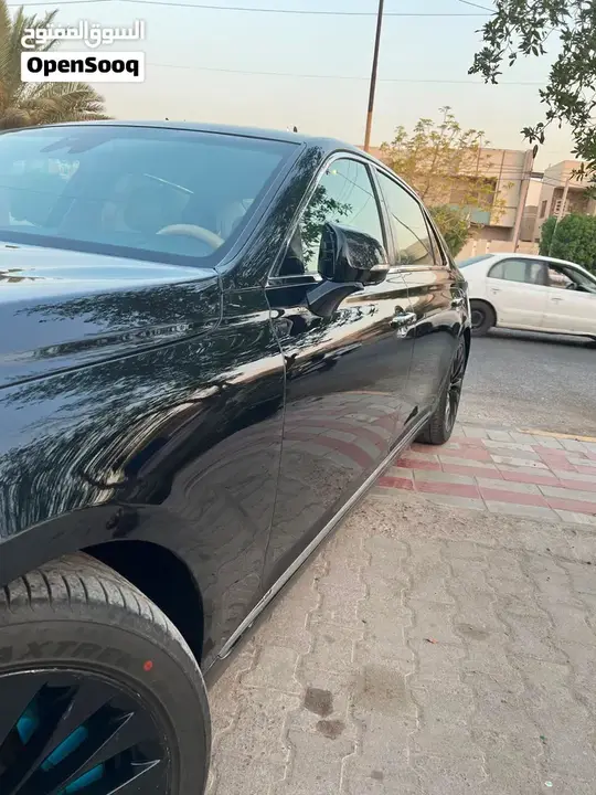 Genesis G90 2017 photo 2