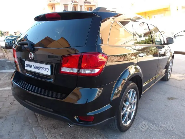 Fiat Freemont 2015 photo 3