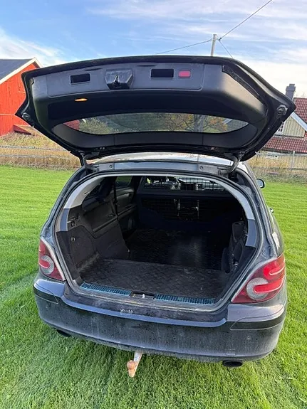 Mercedes-Benz R320 2006 photo 5