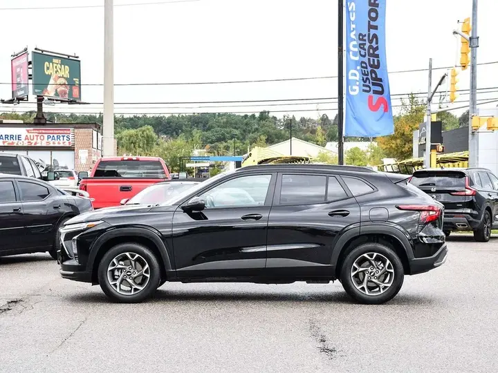 Chevrolet Trax 2026 photo 3