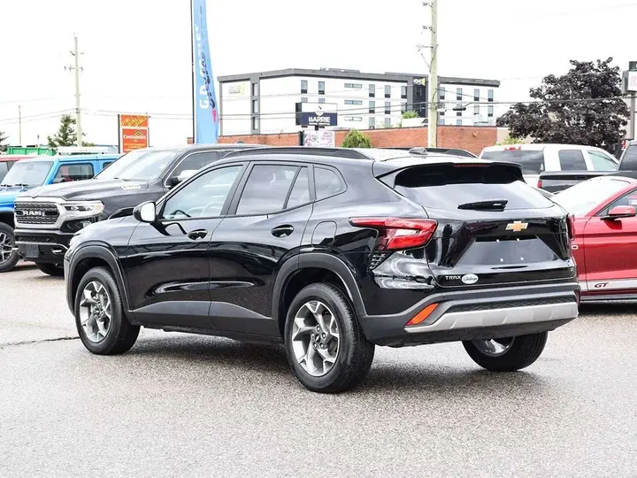 Chevrolet Trax 2026 photo 4