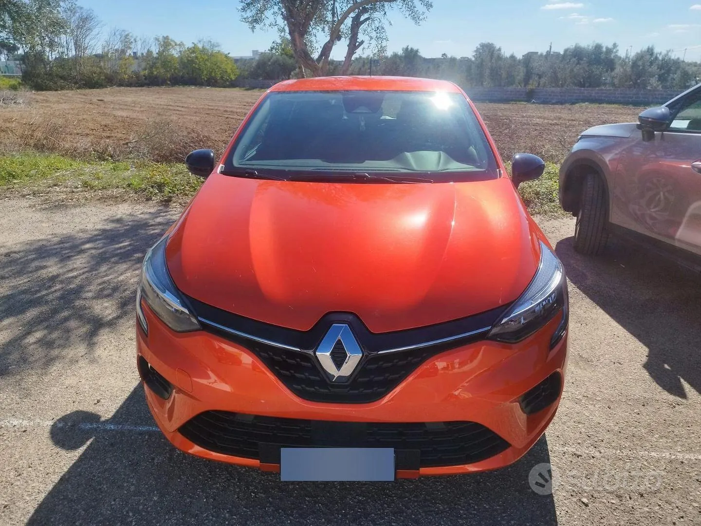 Renault Clio 2023 photo 2