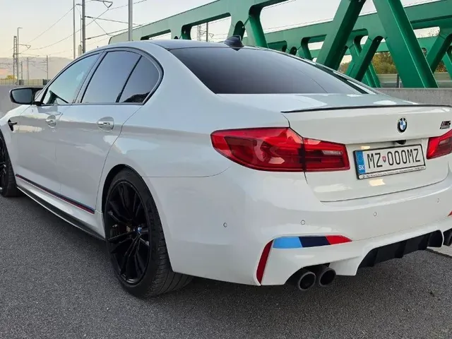 BMW M5 2018 photo 3