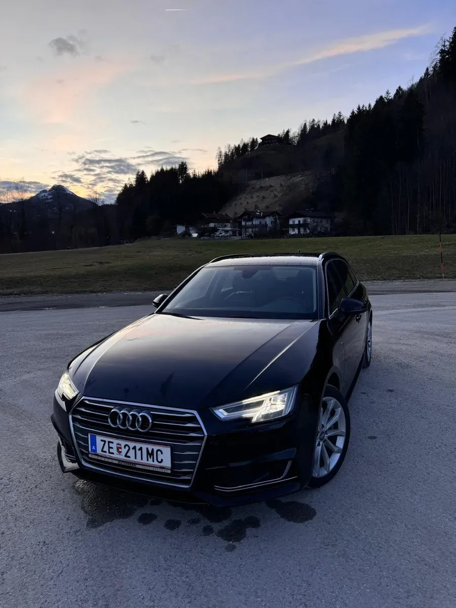 Audi A4 2017 photo 2