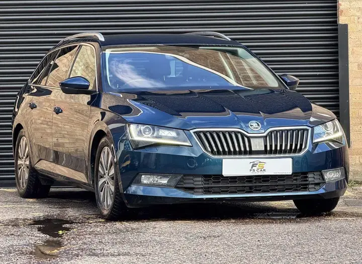 Skoda Superb 2017 photo 5