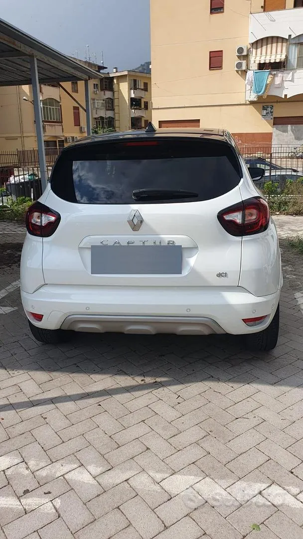 Renault Captur 2017 photo 2