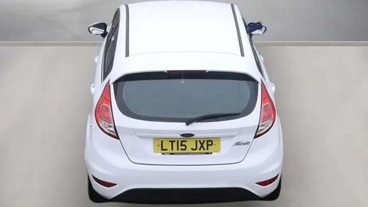 Ford Fiesta 2015 photo 5