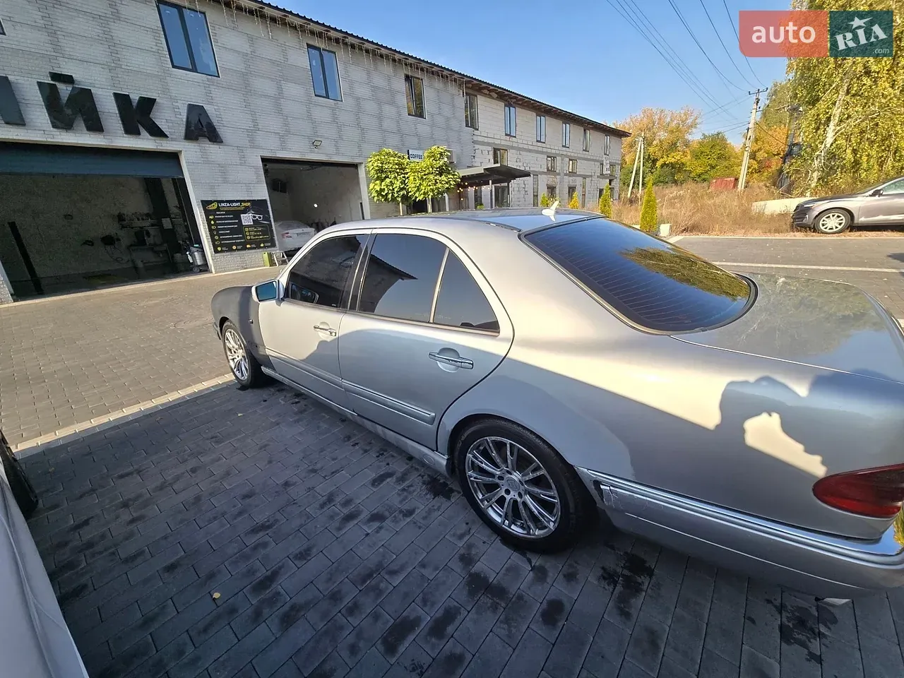 Mercedes-Benz E-Class 1997 photo 5