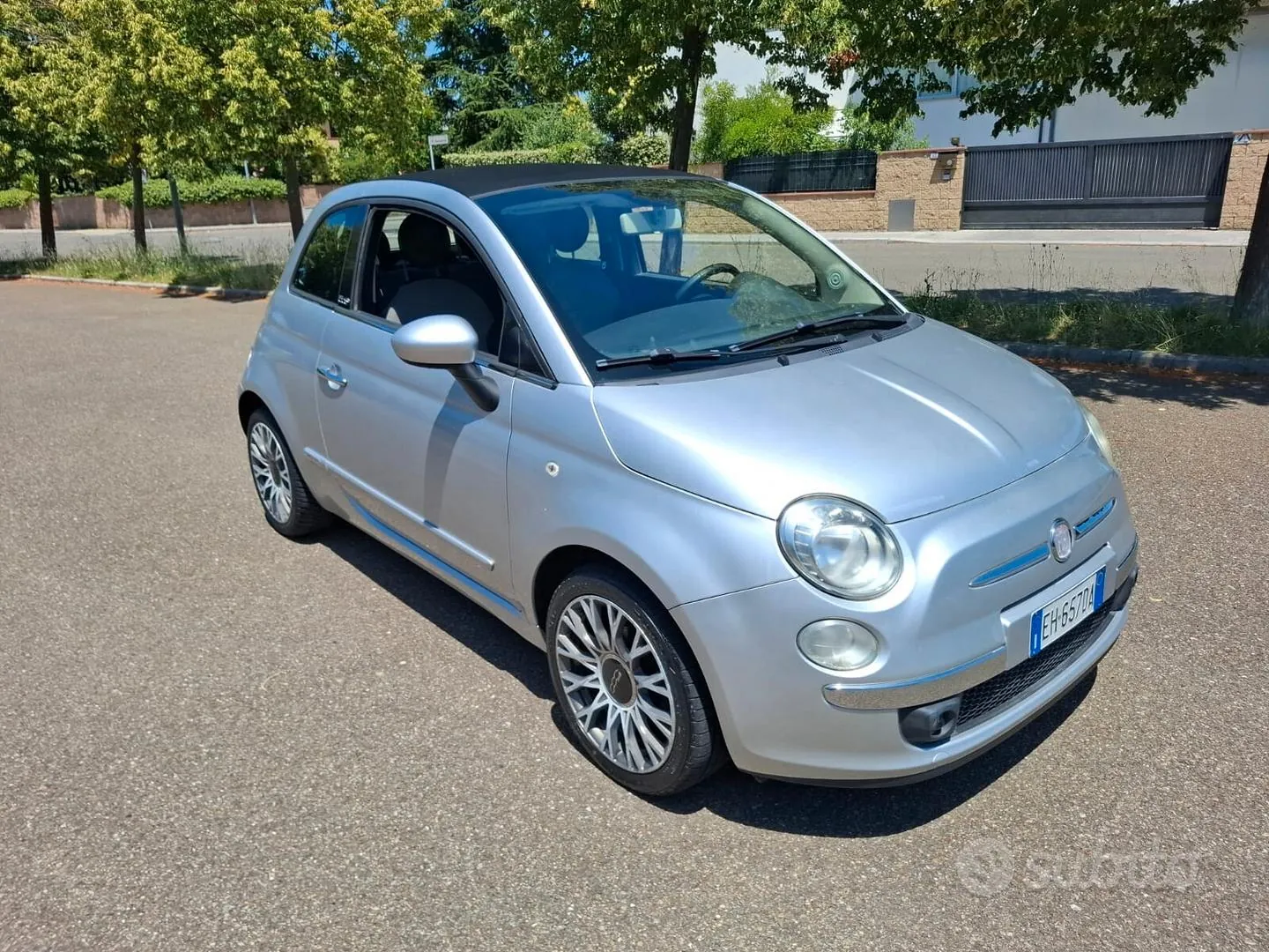 Fiat 500 Cabrio 2011 photo 5