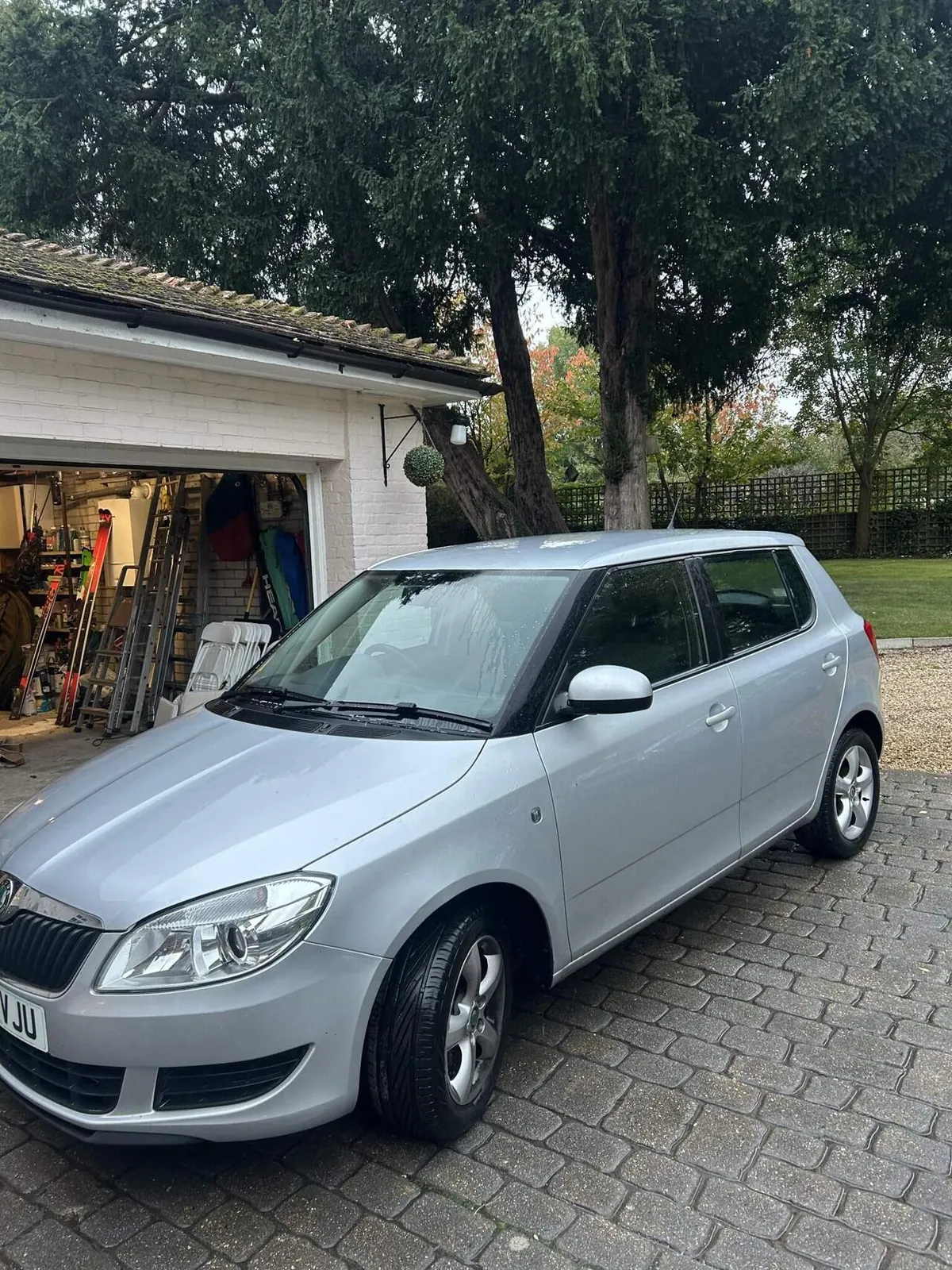 Skoda Fabia 2010 photo 3