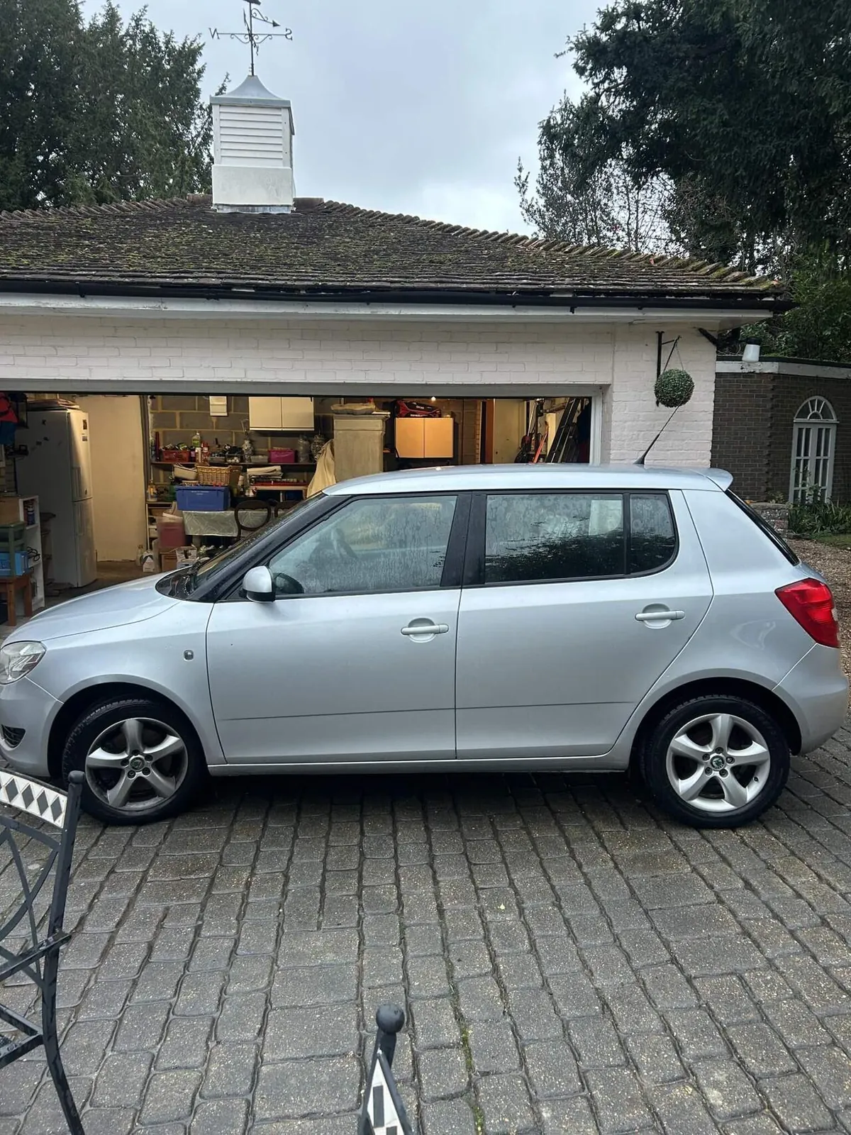 Skoda Fabia 2010 photo 4