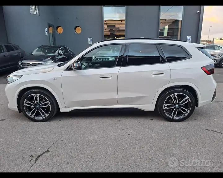 BMW X1 2024 photo 5