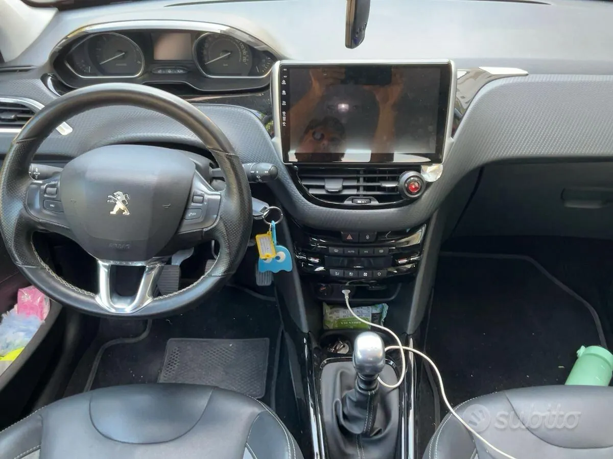 Peugeot 2008 2018 photo 4