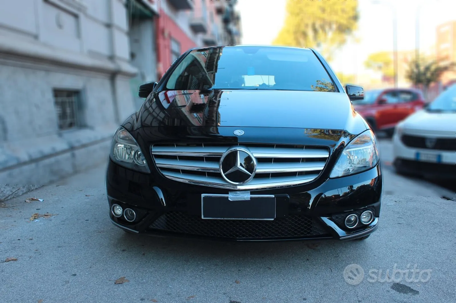 Mercedes-Benz B 180 Cdi 2015 photo 2