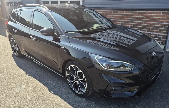 Ford Focus 2018 photo 3