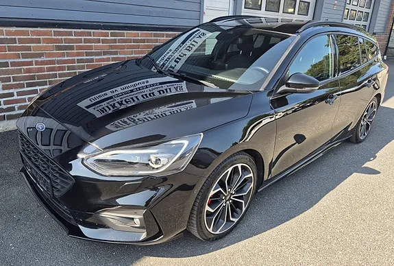 Ford Focus 2018 photo 4