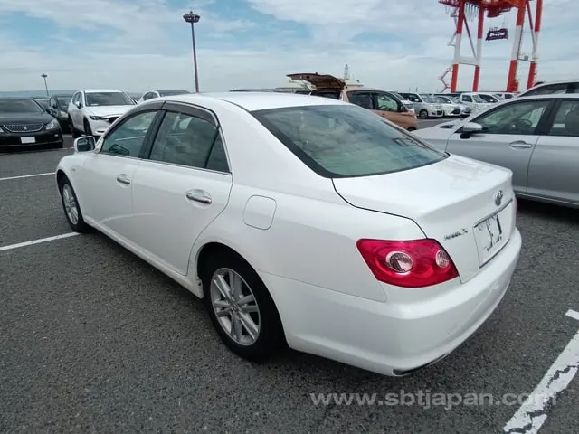 Toyota Mark X 2006 photo 3
