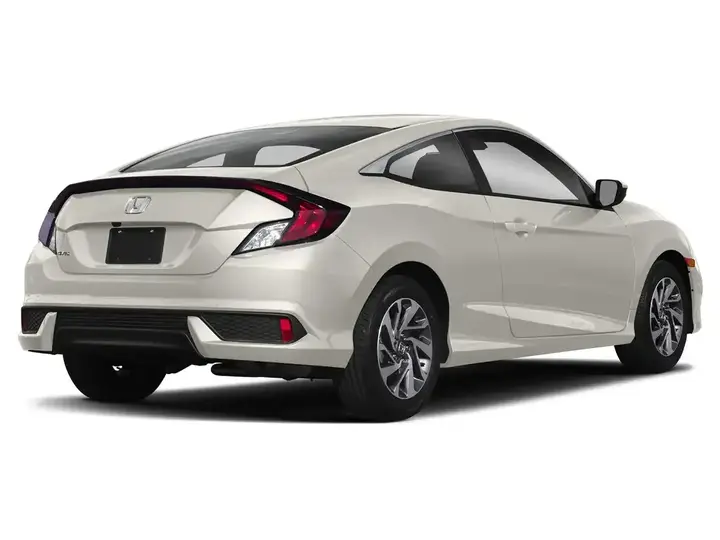 Honda Civic 2019 photo 2