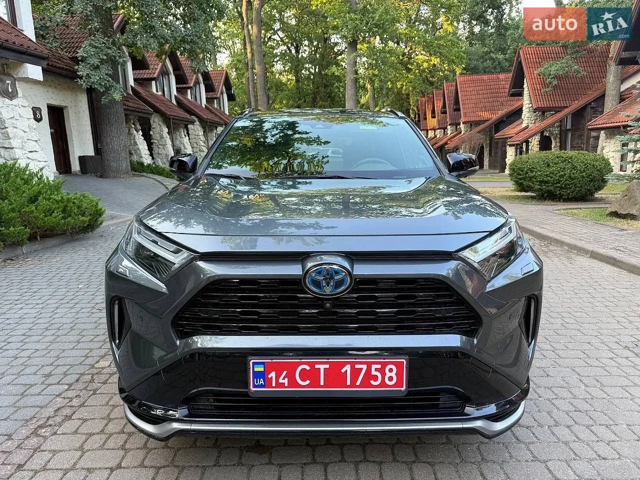 Toyota Rav4 2023 photo 2