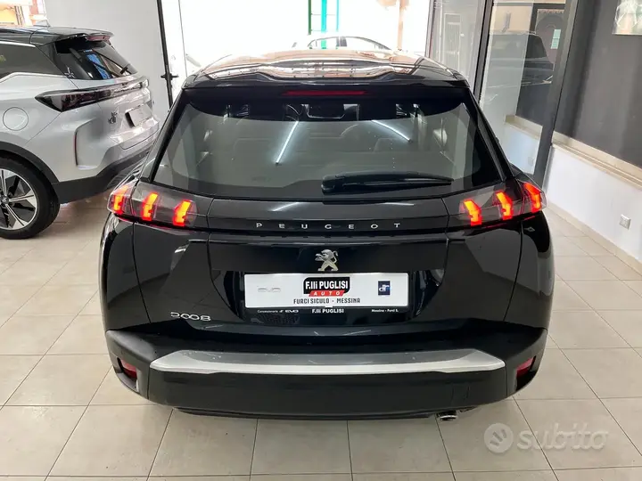 Peugeot 2008 2021 photo 5
