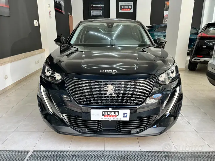 Peugeot 2008 2021 photo 2